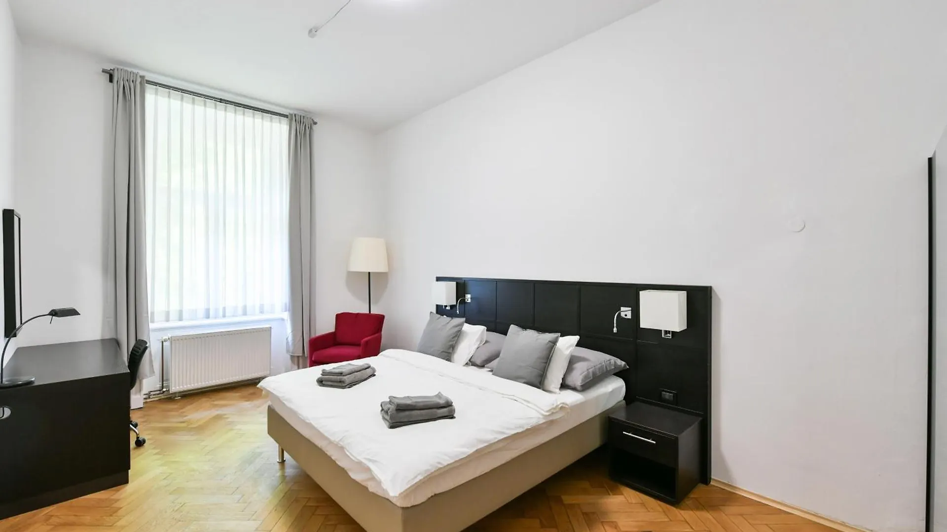 Wsp Petrin Garden Apartments Prag Aparthotel
