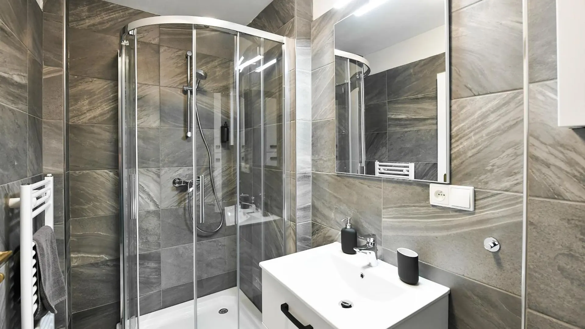 Wsp Petrin Garden Apartments Praga Apartahotel