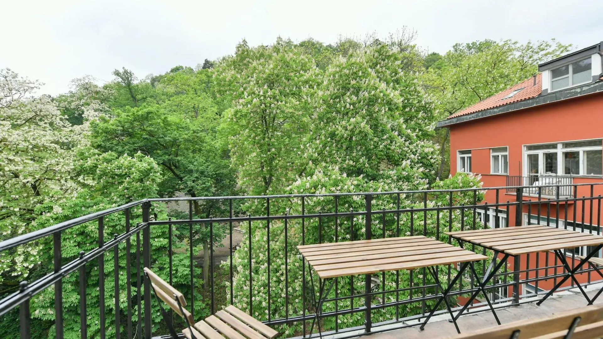 Apartahotel Wsp Petrin Garden Apartments Praga República Checa