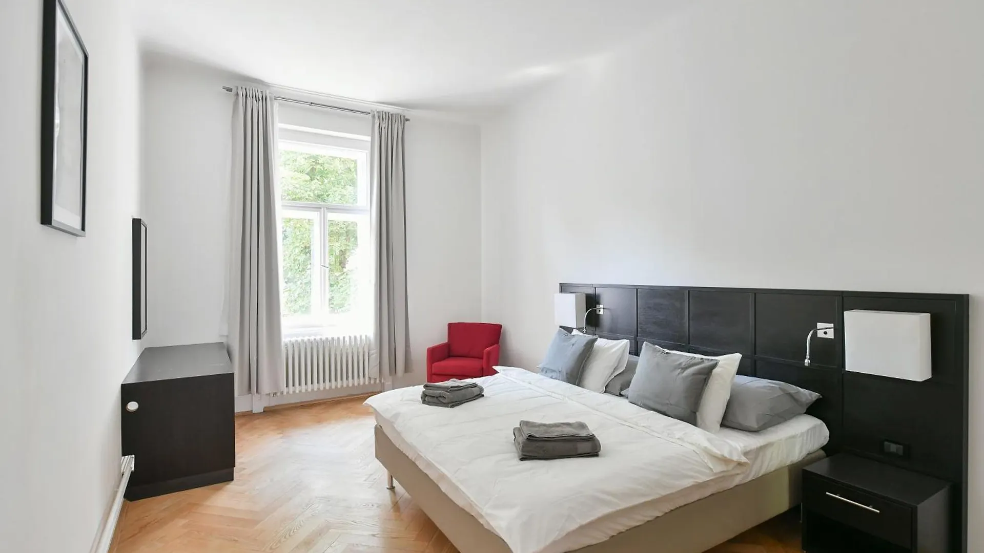 Wsp Petrin Garden Apartments Praga Czechy