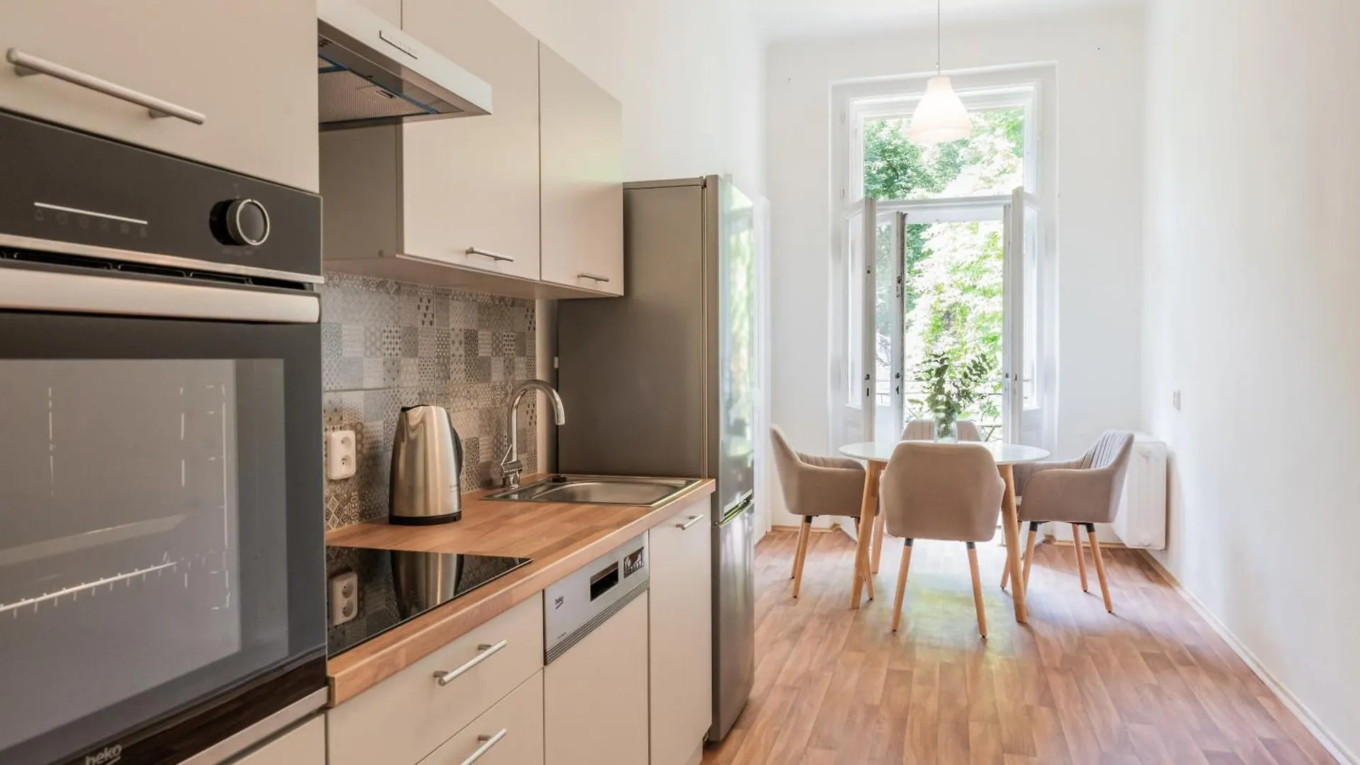 Hotel apartamentowy Wsp Petrin Garden Apartments Praga Czechy